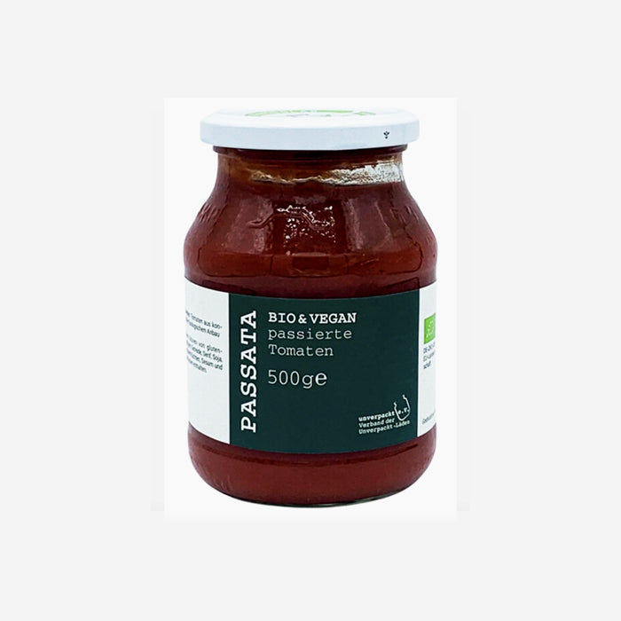 Organic Tomato Passata 500g in a returnable glass jar