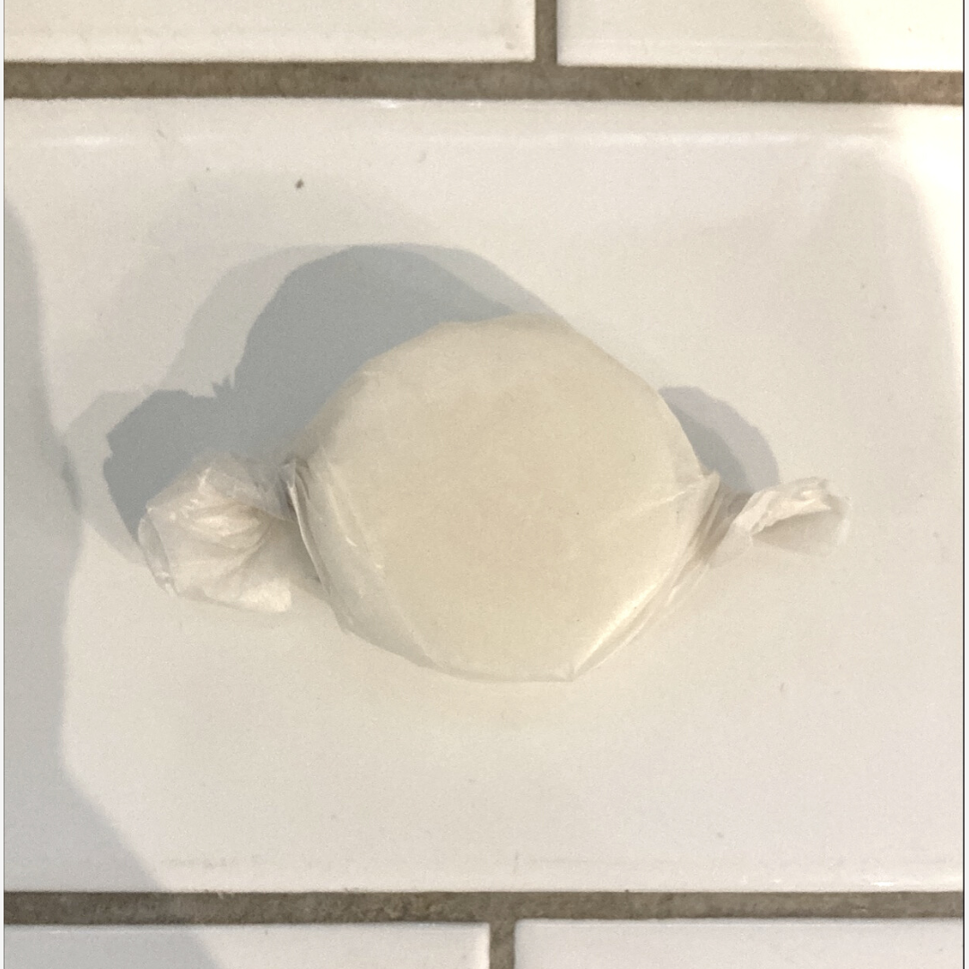 Solid conditioner pure - cream campaign