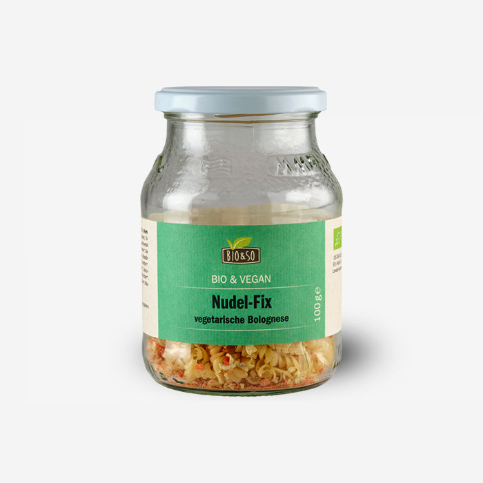 Organic ready meals in returnable glass jars, various varieties