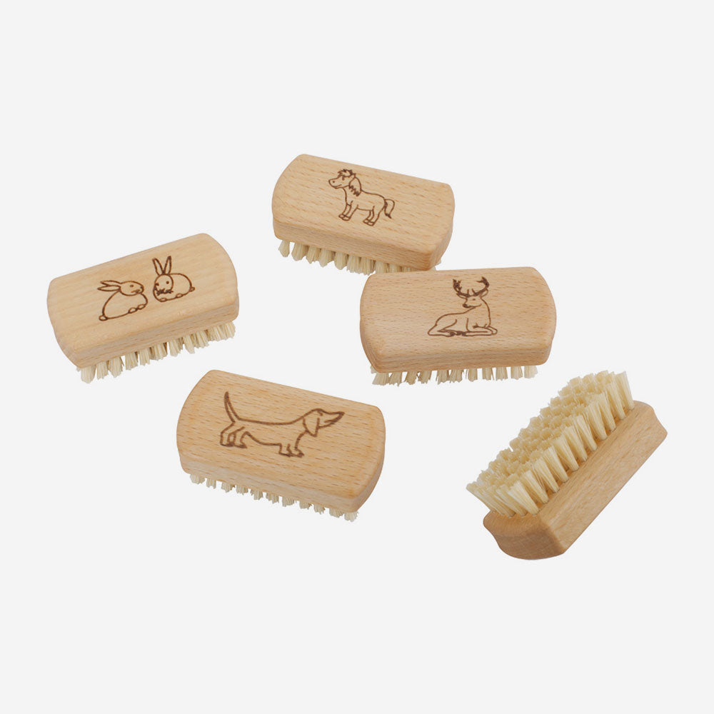 nail brush for children
